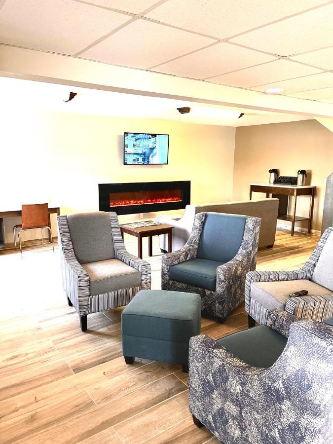 Econo Lodge Уилистън Екстериор снимка